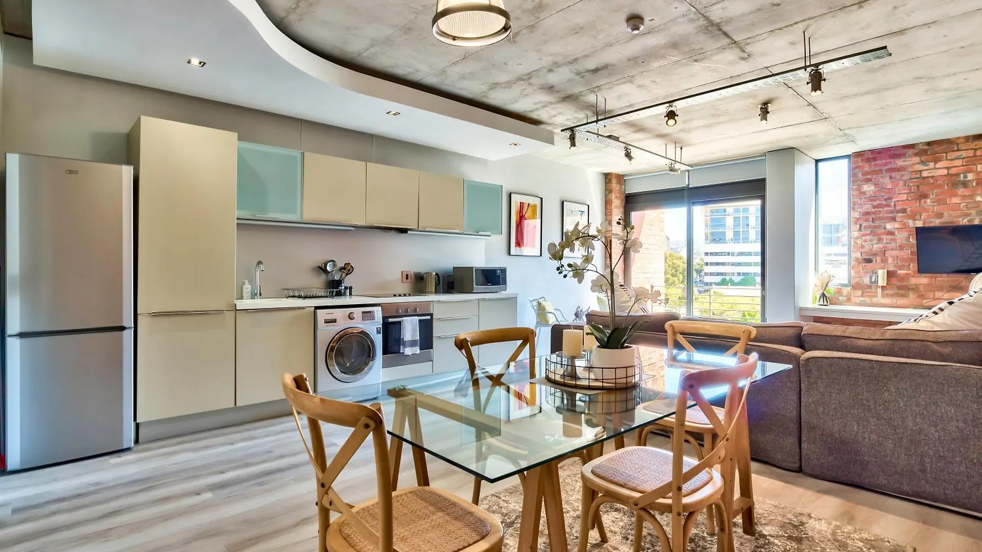 Apartment Spacious De Waterkant Gem Cape Town South Africa