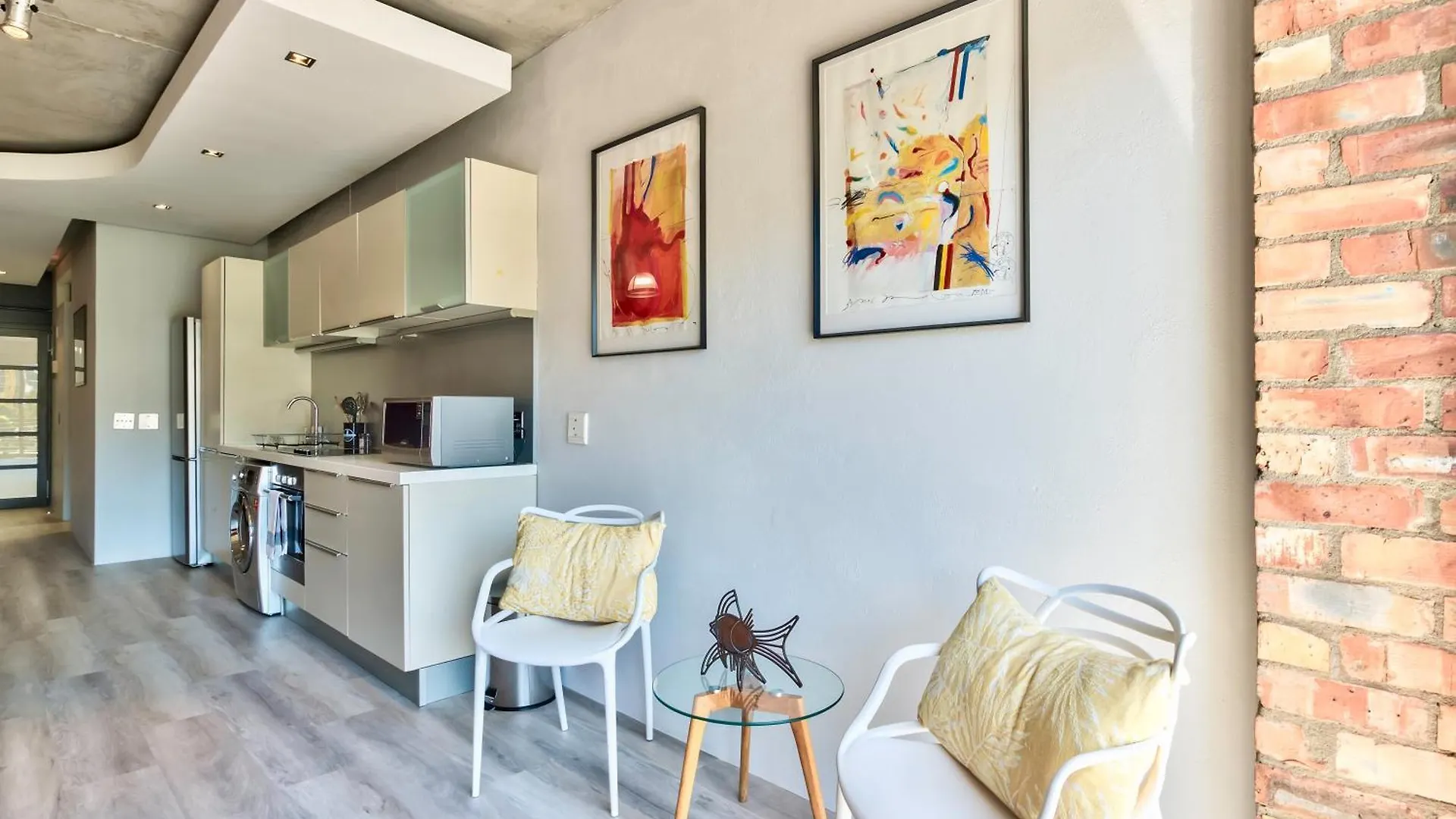Apartment Spacious De Waterkant Gem Cape Town