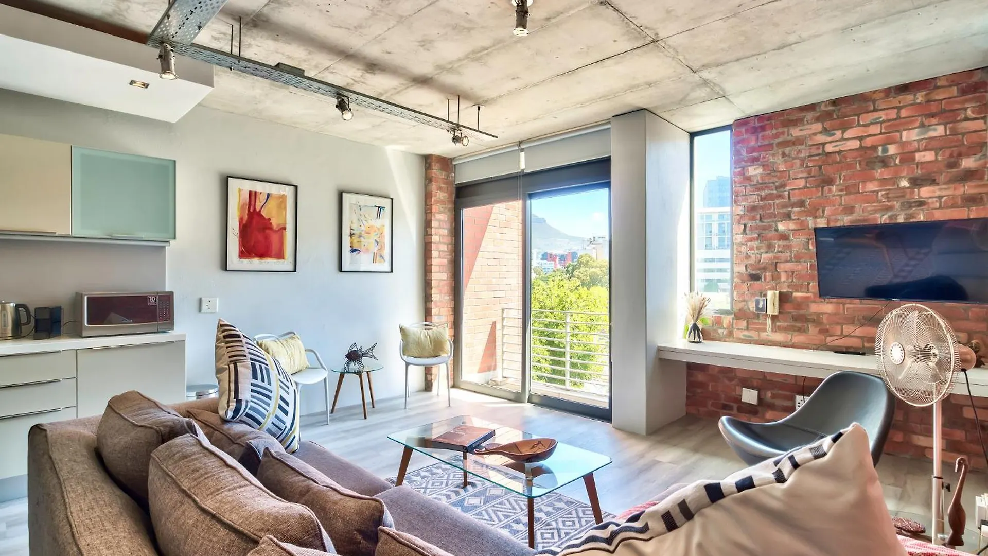 Apartment Spacious De Waterkant Gem Cape Town
